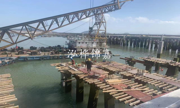 造成房屋地基下沉的原因是什么？如何利用打樁木處理地基下沉問(wèn)題
