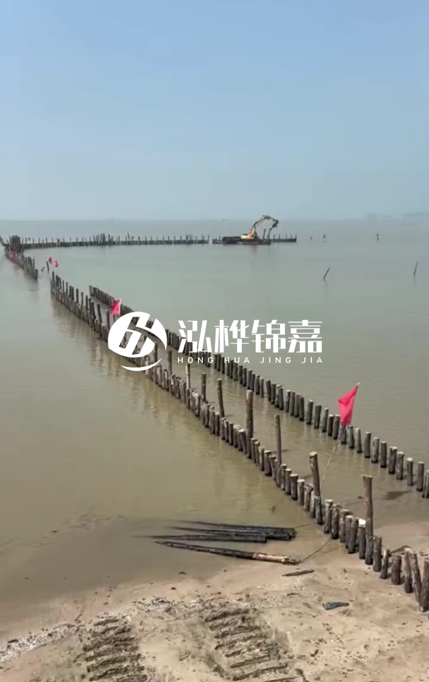 菏澤河道清淤專(zhuān)業(yè)施工-打完松木樁后清理淤泥是否會(huì)影響穩(wěn)定性？