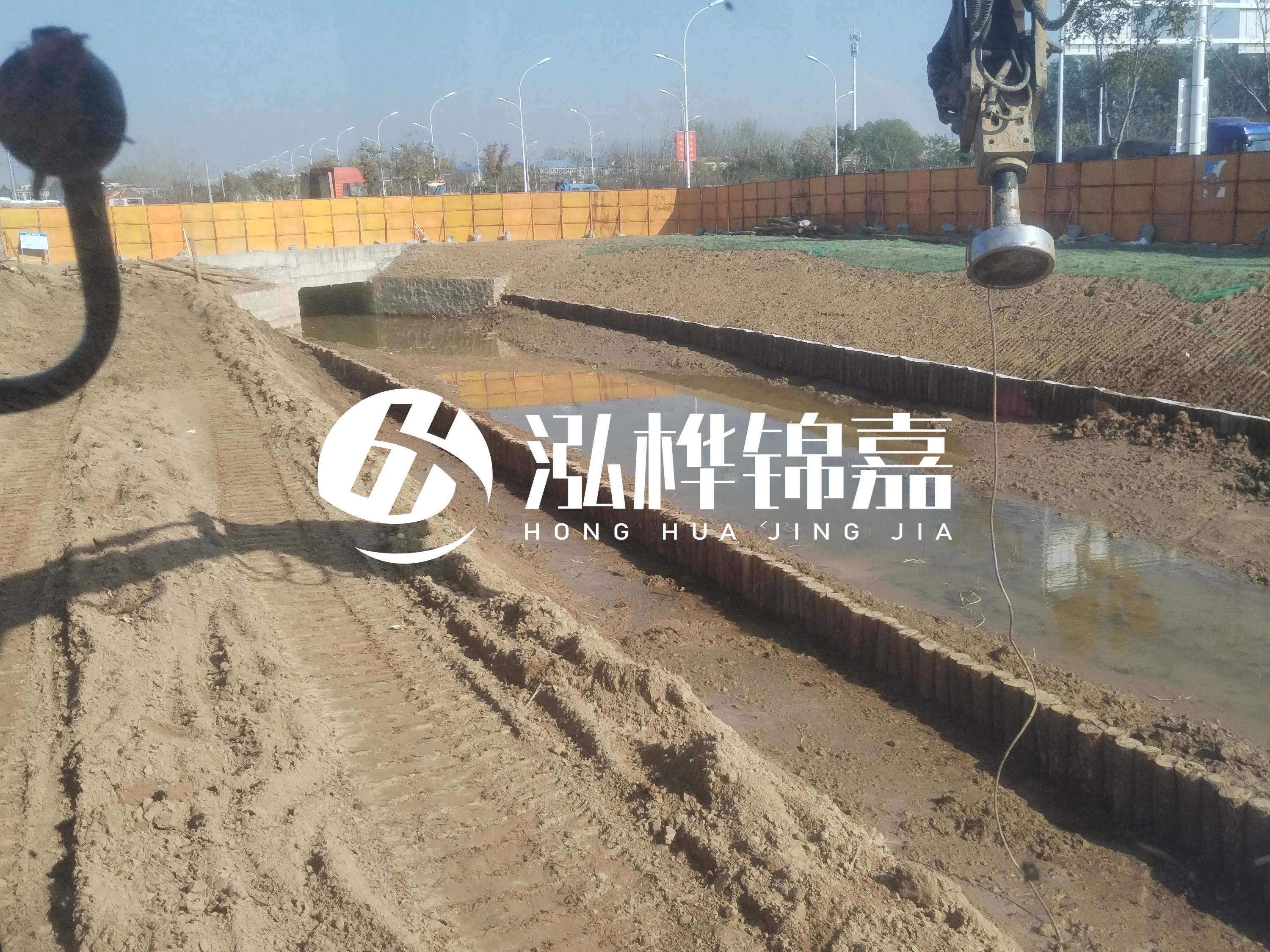 木樁打入地下作用是什么？松木樁在地底下會爛嗎？