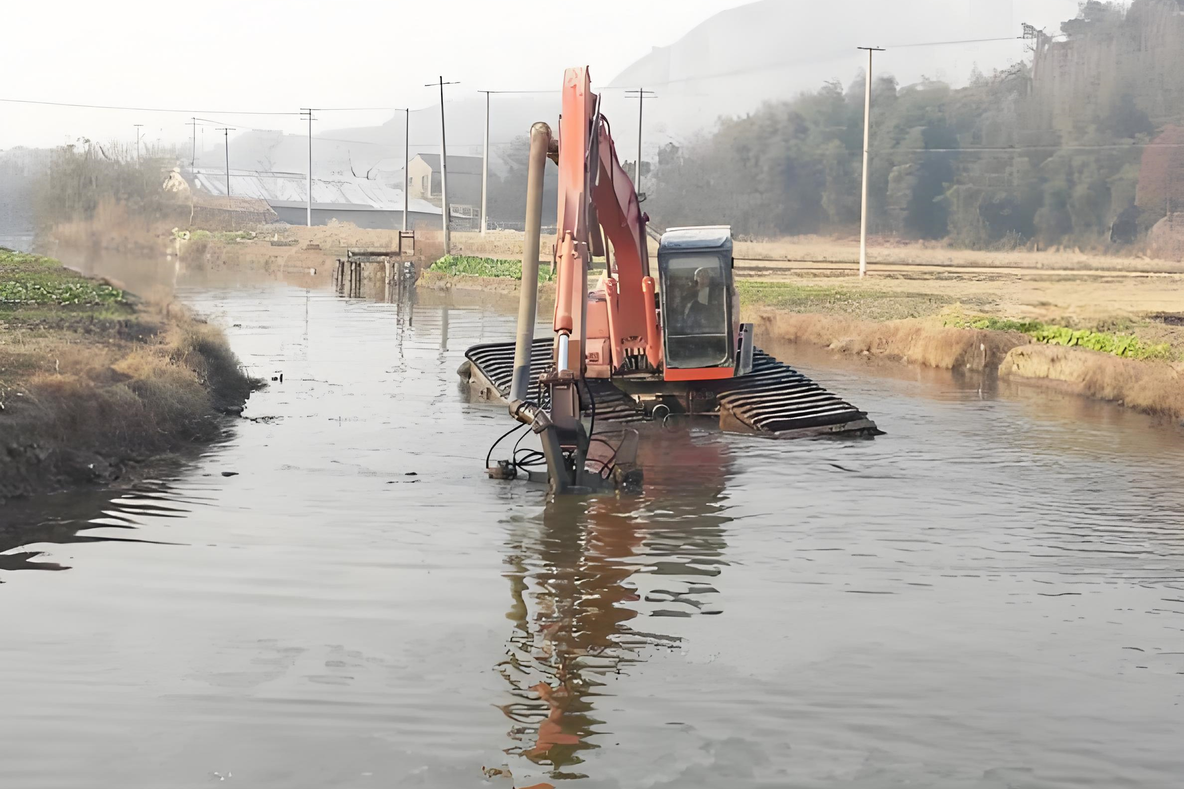 貴州遵義挖機(jī)清淤施工隊-鄉(xiāng)村溝渠清淤后如何防止再次淤積？