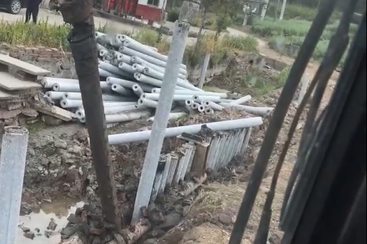 水泥樁批發(fā)廠家泓樺錦嘉-100根仿木樁施工大概需要多長時(shí)間能完成？
