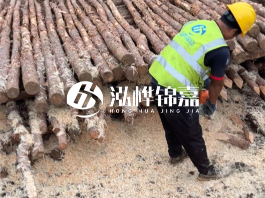 松木樁廠家泓樺錦嘉-打松木樁一天能完成多少根的施工量？